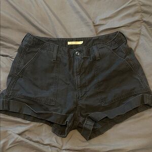 Levi’s Women's Black Ribcage Cargo Shorts